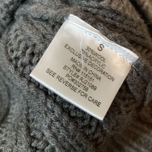 Leola Couture Embellished Sweater - Picture 3 of 5